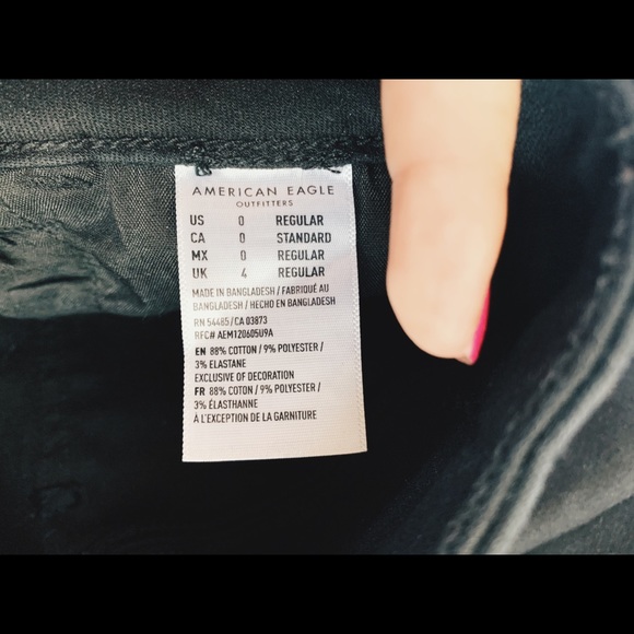 American Eagle Black Skinny Jeans - Picture 2 of 2
